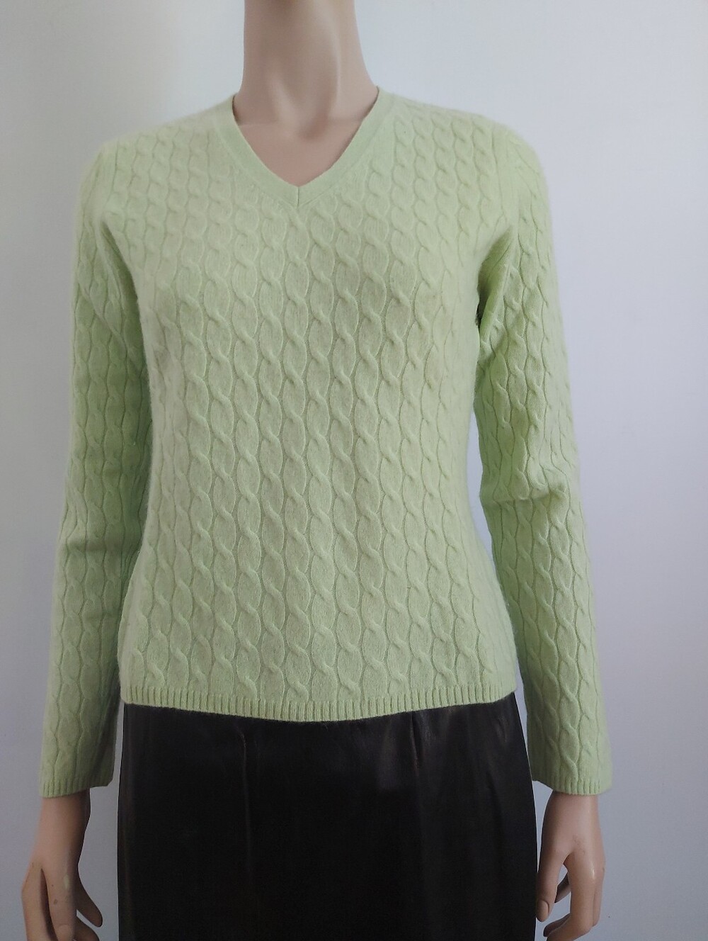 Cable Knit Cashmere Pullover Sweater